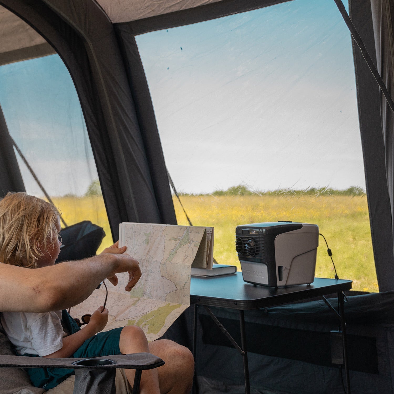 Image of the white TC3000 placed on a desk in an awning
