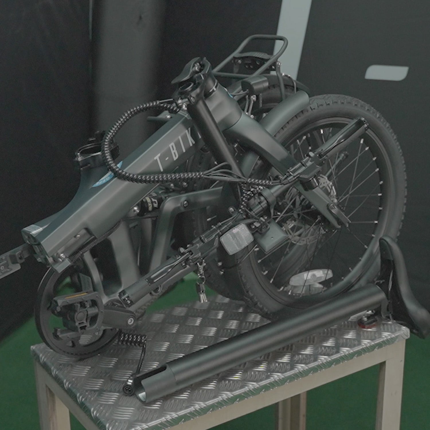 CF250 –  Folding Electric Bike - Black